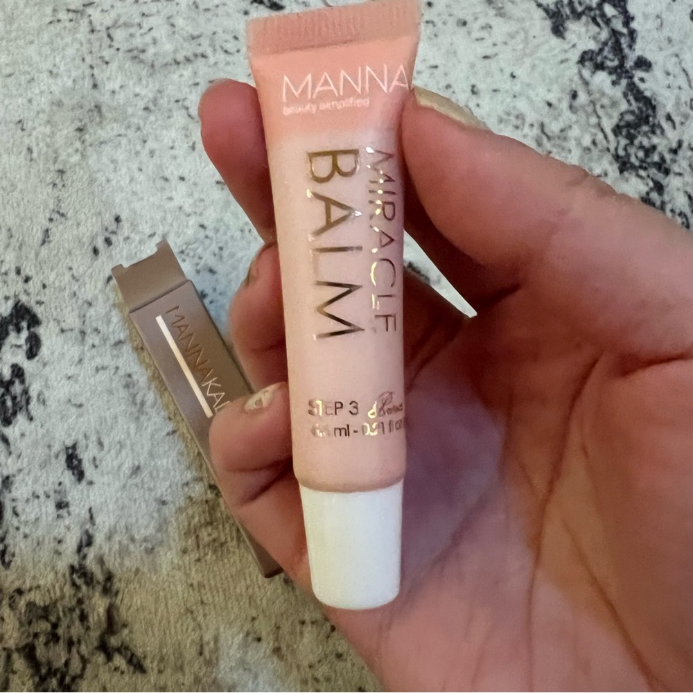 Manna Kadar Beauty Miracle Balm step 3 July sale